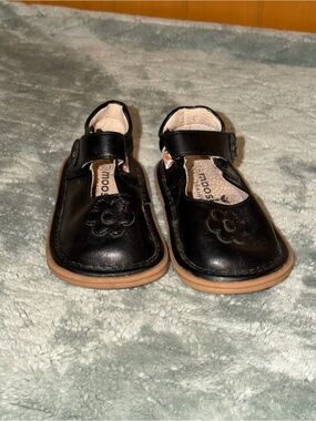 Black Leather Mary Jane Dress Shoes for Girls